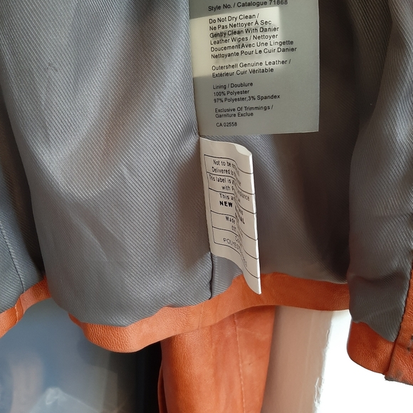 Blink by Danier gorgeous tangerine leather 🧡🍊 - Picture 6 of 8